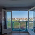 Apartment By The Dunes Near The Sea *