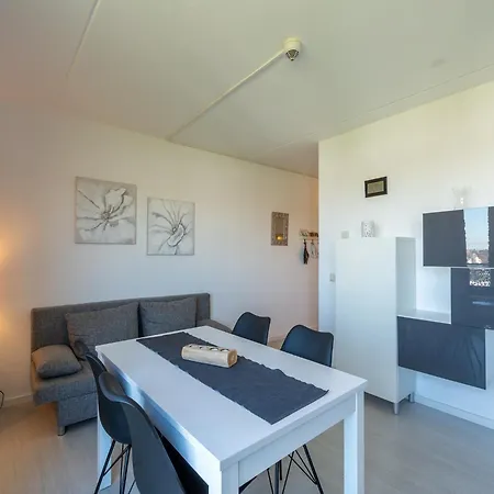 Apartment By The Dunes Near The Sea Julianadorp