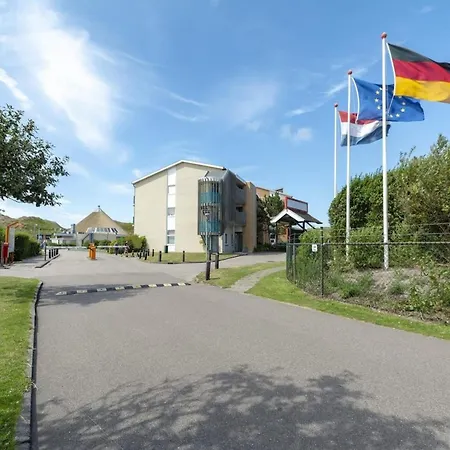 By The Dunes Near The Sea 아파트 *