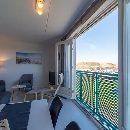 아파트 By The Dunes Near The Sea